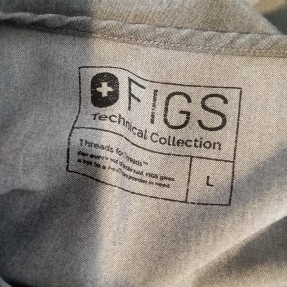 Figs women's set pants n top scrubs graphite color - Picture 7 of 10